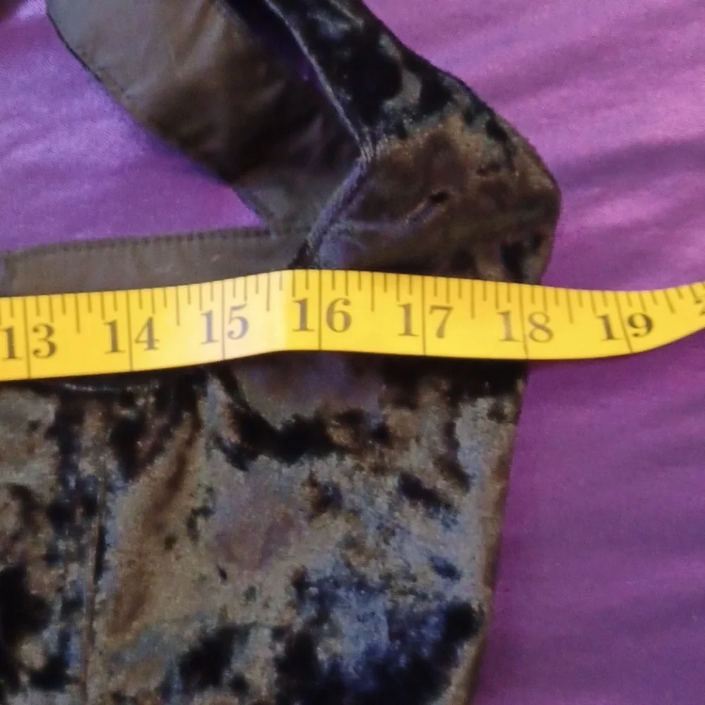 Widow black velvet corcet buckel on chest and lace in front and back LARGE - Picture 10 of 12